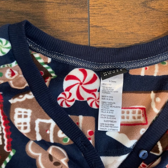 Disney Pajamas - Picture 5 of 5